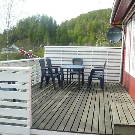 Сasa de vacaciones Beautiful In Hovsherad With Kitchen
