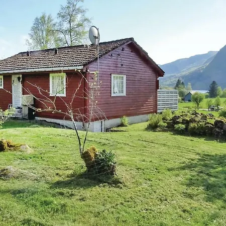 Beautiful Home In Hovsherad With House Sea View *
