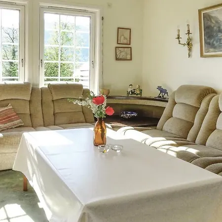 Beautiful Home In Hovsherad With House Sea View Handeland (Rogaland)